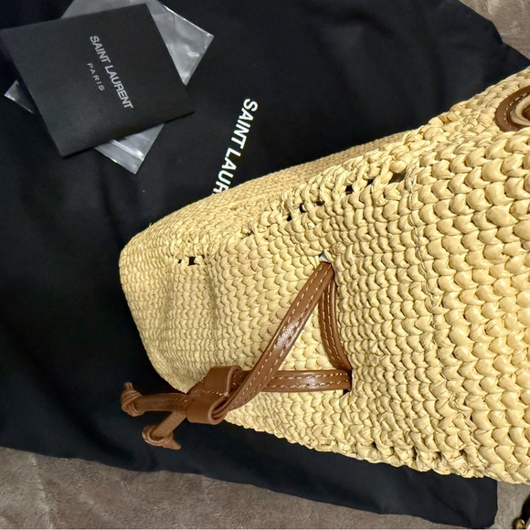 Saint Laurent Tan Crochet Shoulder Bag - Picture 5 of 7